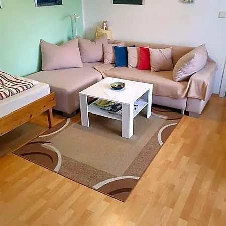 Haus Im Gruenen Hoppegarten