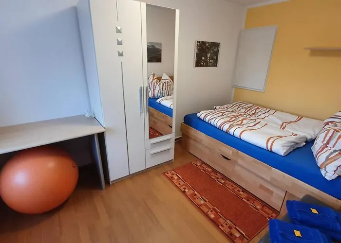 بيت للعطل Haus Im Gruenen *